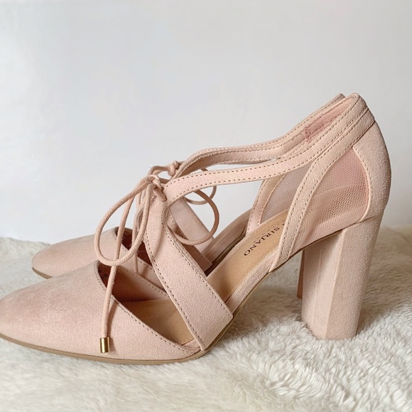 COPY - 🤍Designer Christian Siriano Heels🤍 - Picture 2 of 3